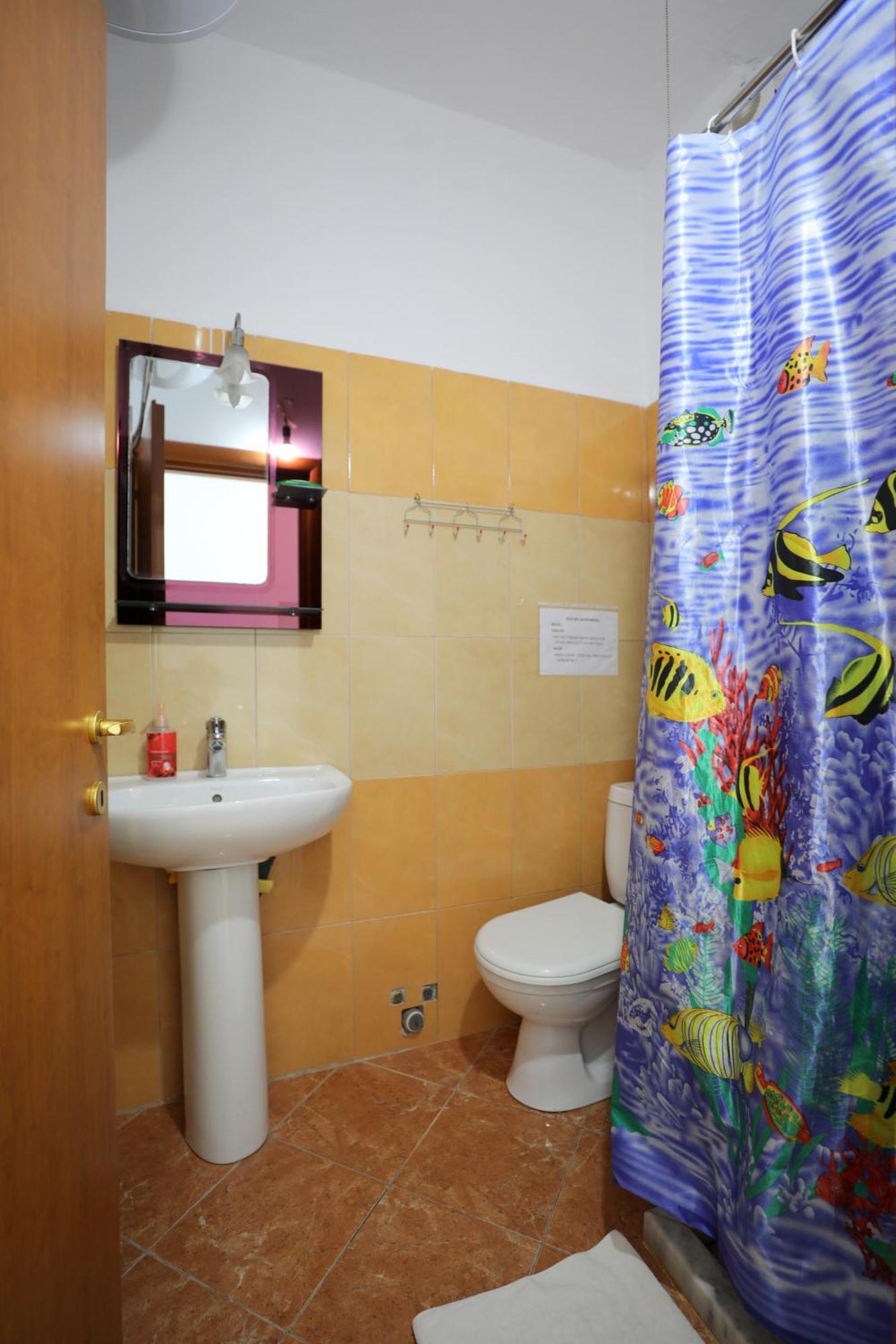Blue Bay Apartments Sarande Exterior photo