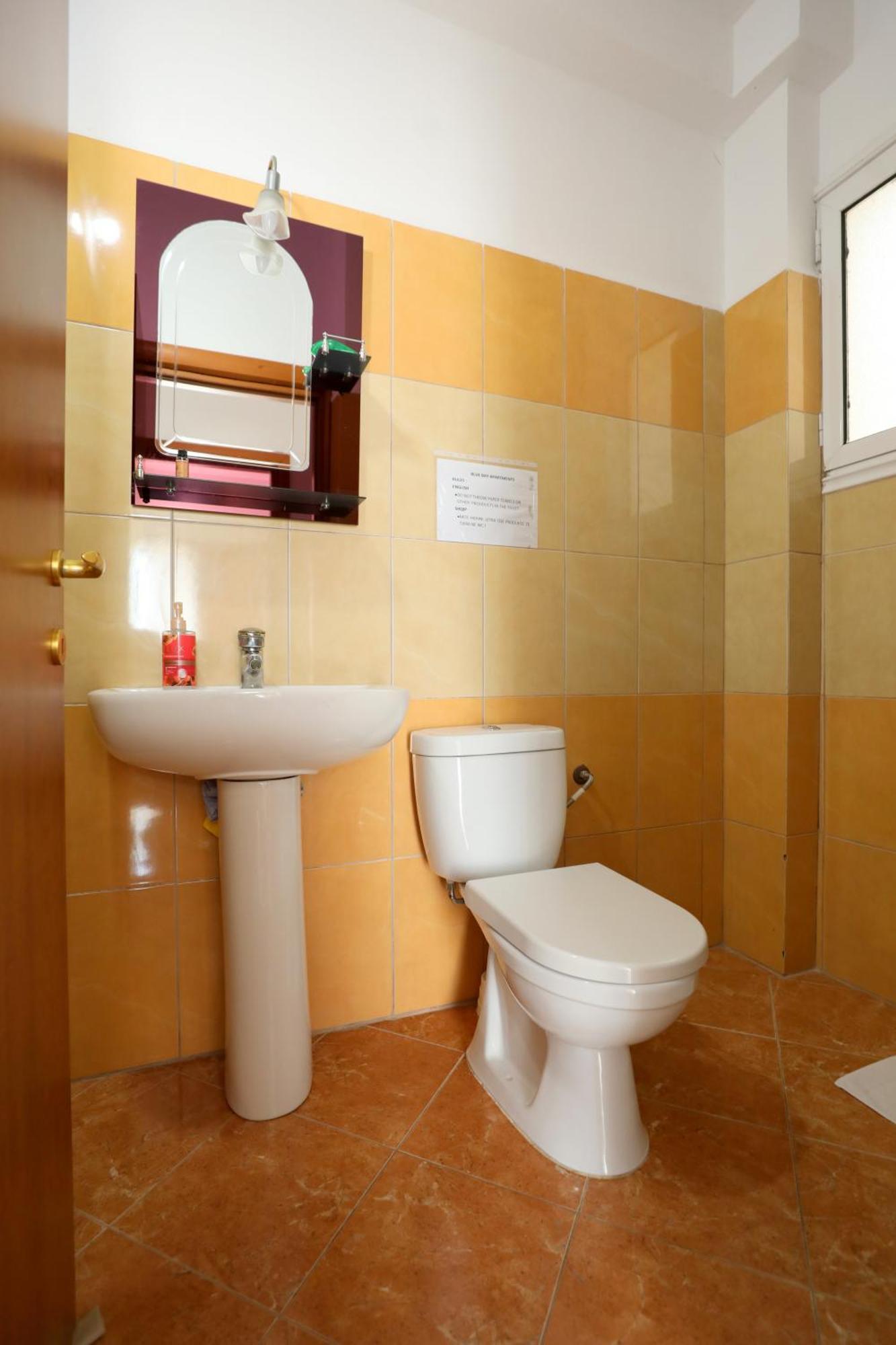 Blue Bay Apartments Sarande Exterior photo
